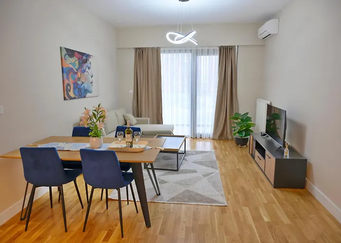 Premium Diamond 7th &13th Floor View